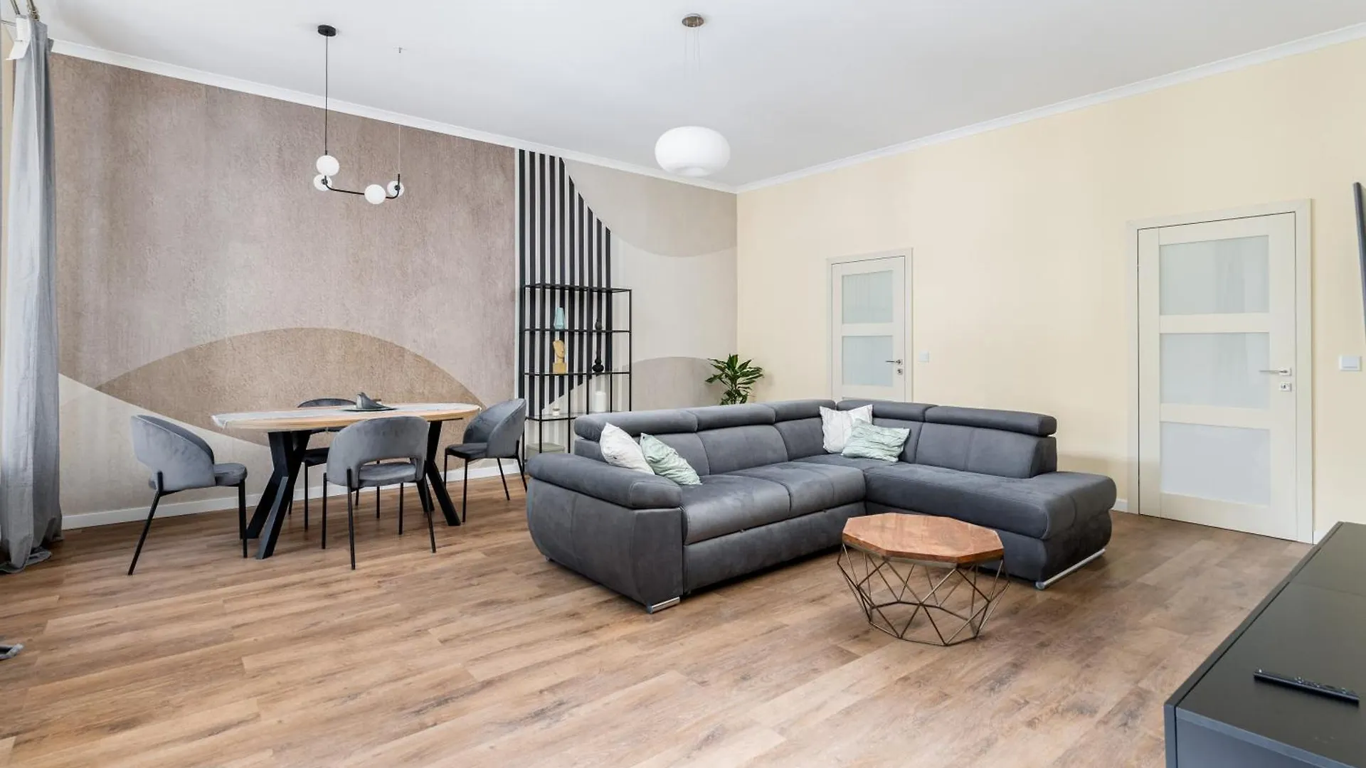Vistula River Chic Apartment Kraków